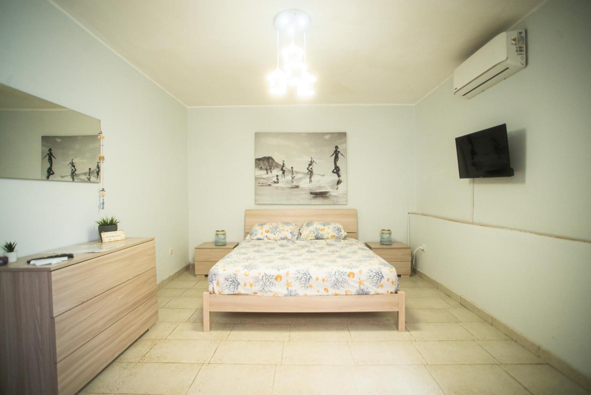 Lisaapartmenthouse萨莱诺 外观 照片
