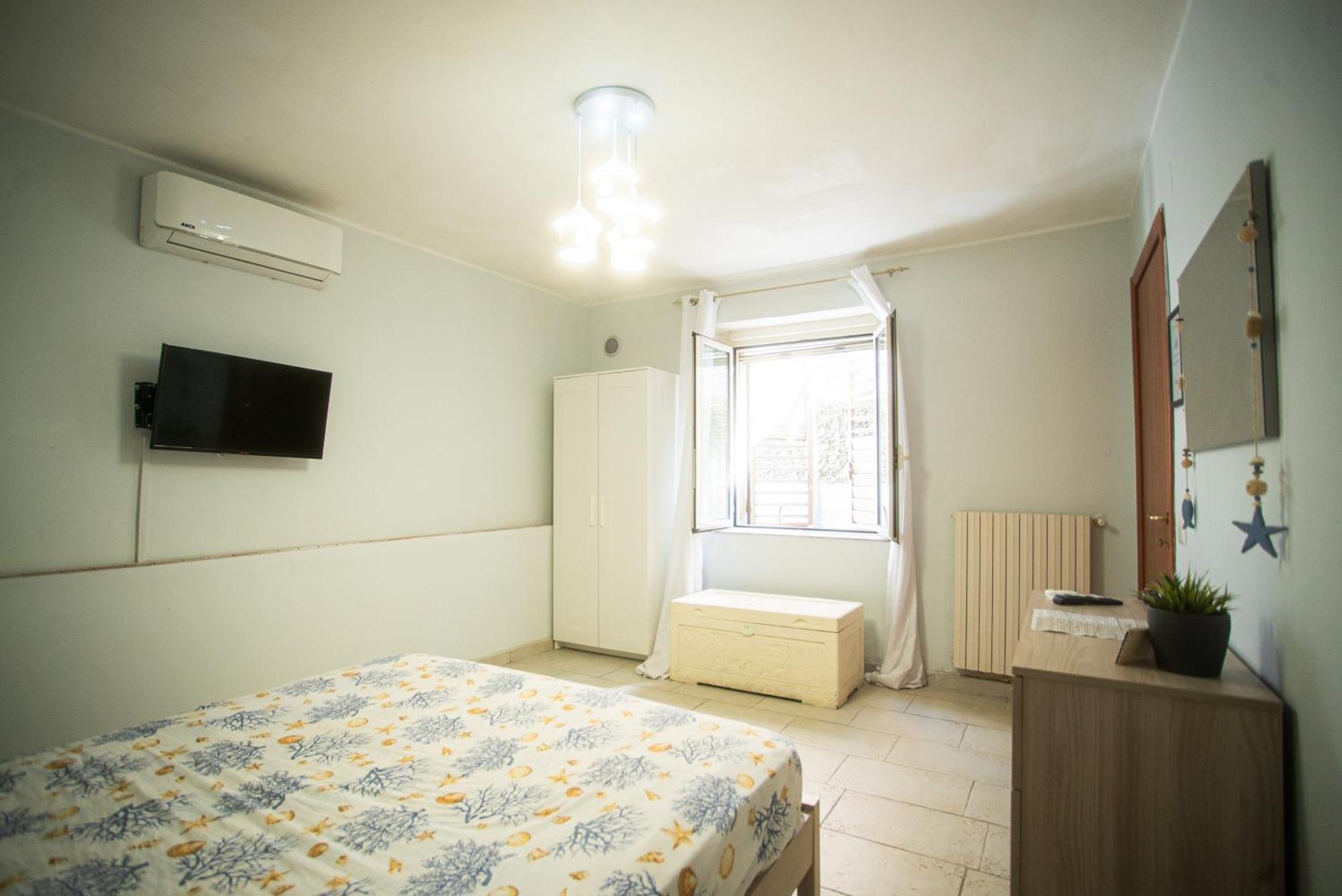 Lisaapartmenthouse萨莱诺 外观 照片