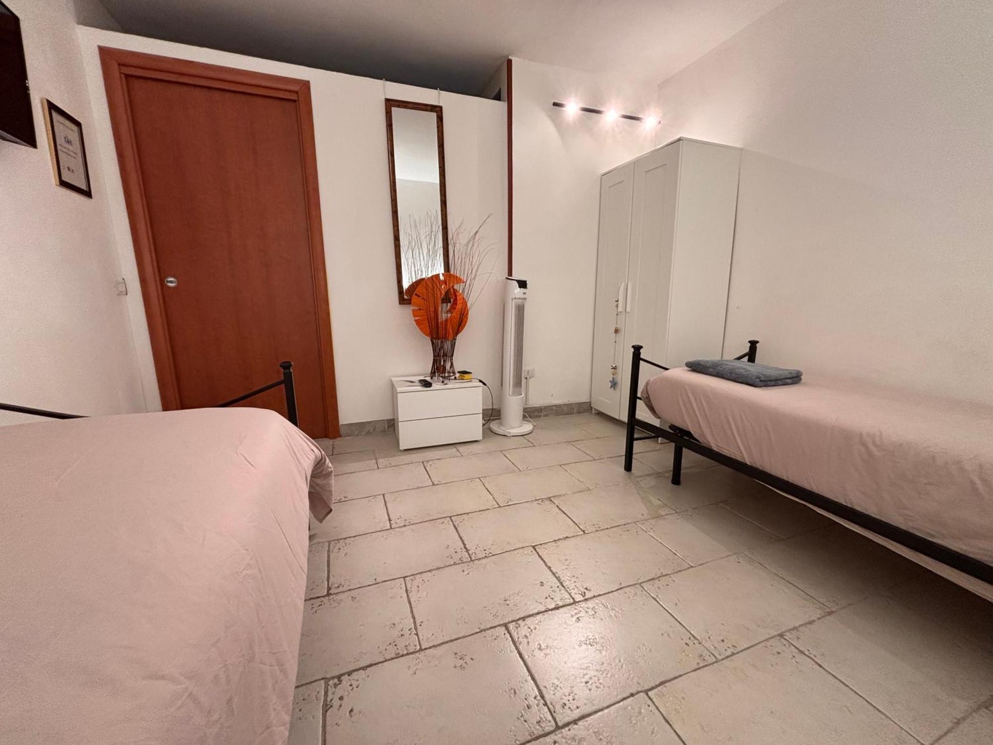 Lisaapartmenthouse萨莱诺 外观 照片